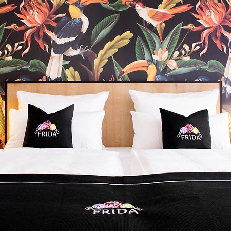 Frida Hotel & Cafe Bassum Eksteriør billede